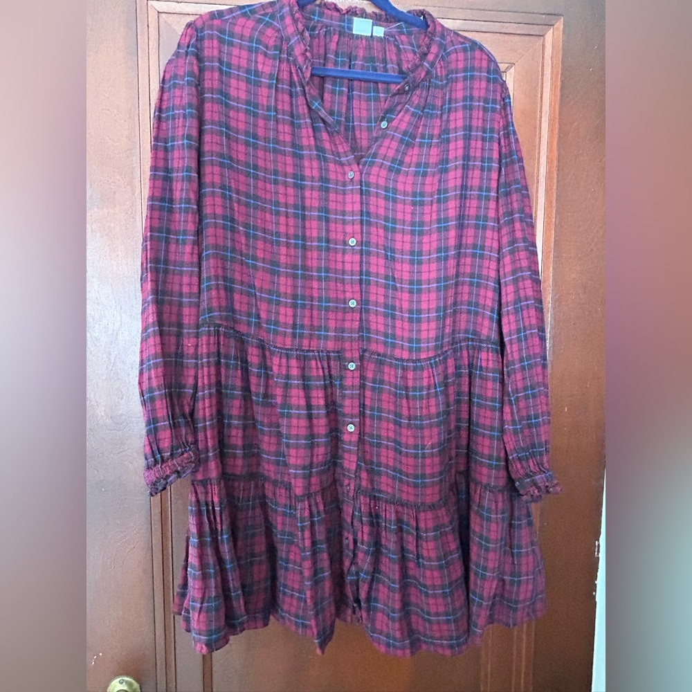 GAP Burgundy and Black Plaid Shirt